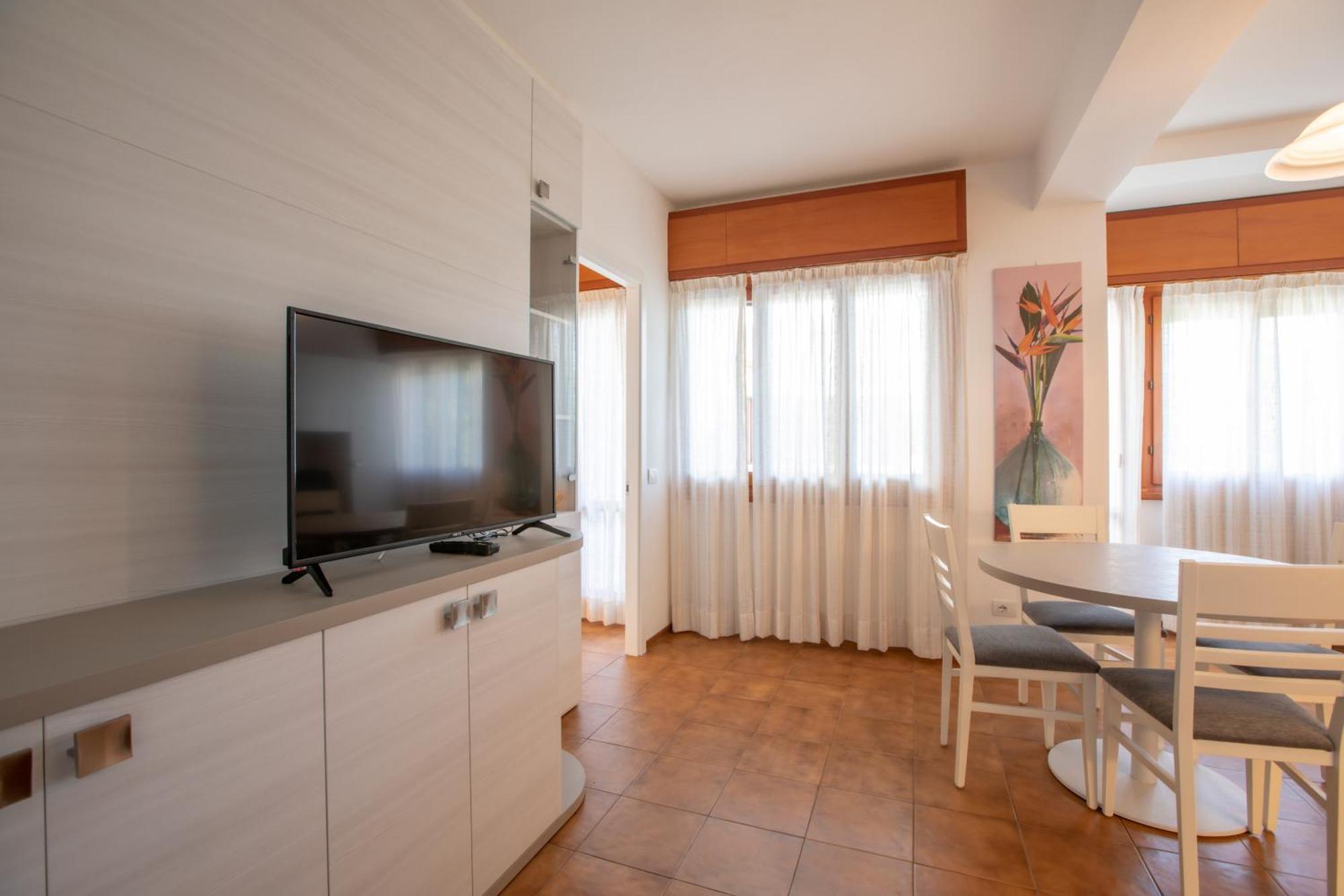 Residence Piccolo Milano Marittima Exterior foto